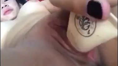 Ametuer Asian Girl Masturbate With Lotion Tubes