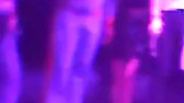 strong guys lift carry two asian girls (sry for low quality)