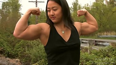 great classic asian flexing her huge biceps