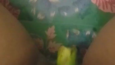 Thai mature thongbai anal